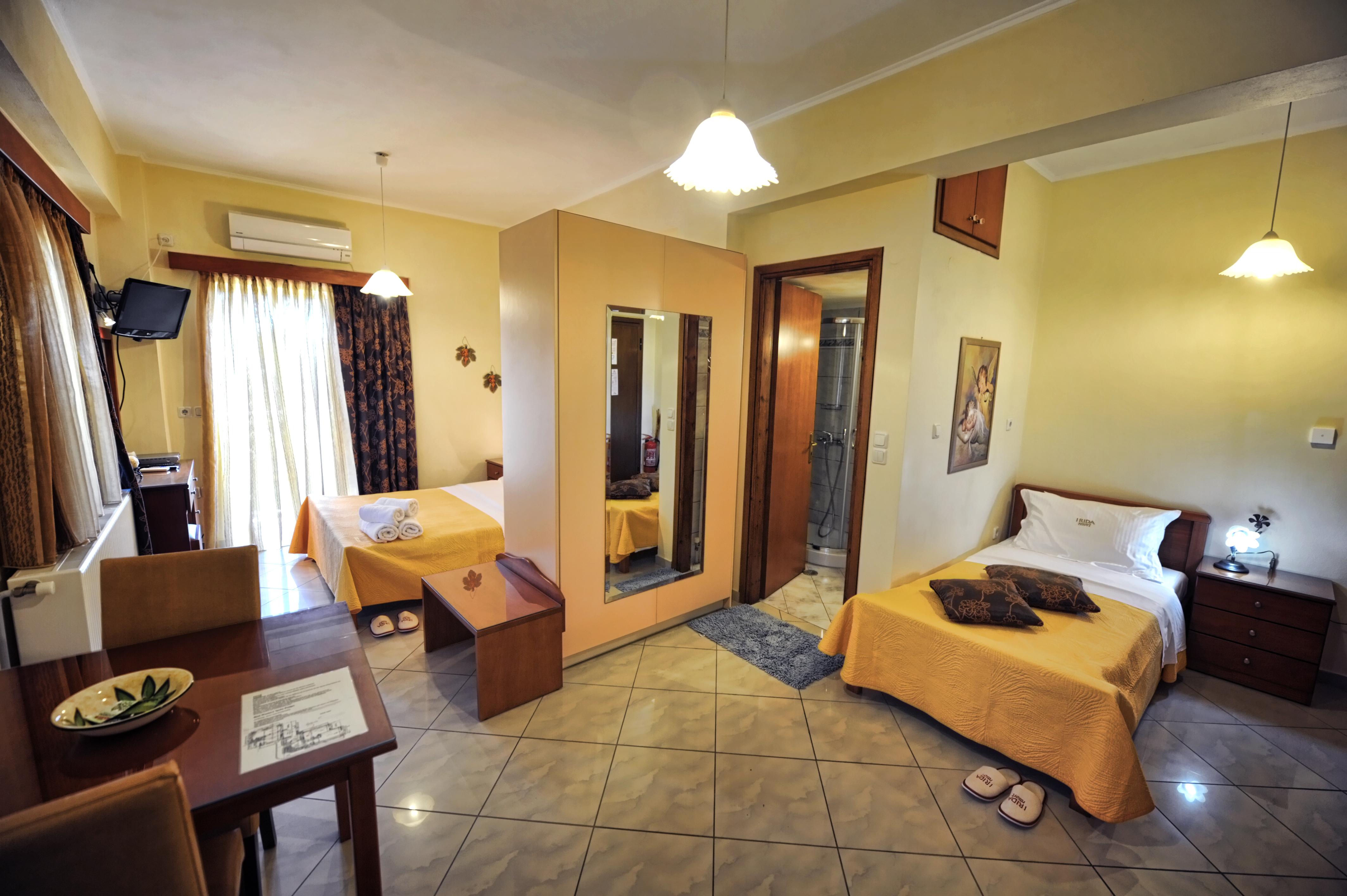 Irida Beach Resort Suites 基帕里夏 外观 照片