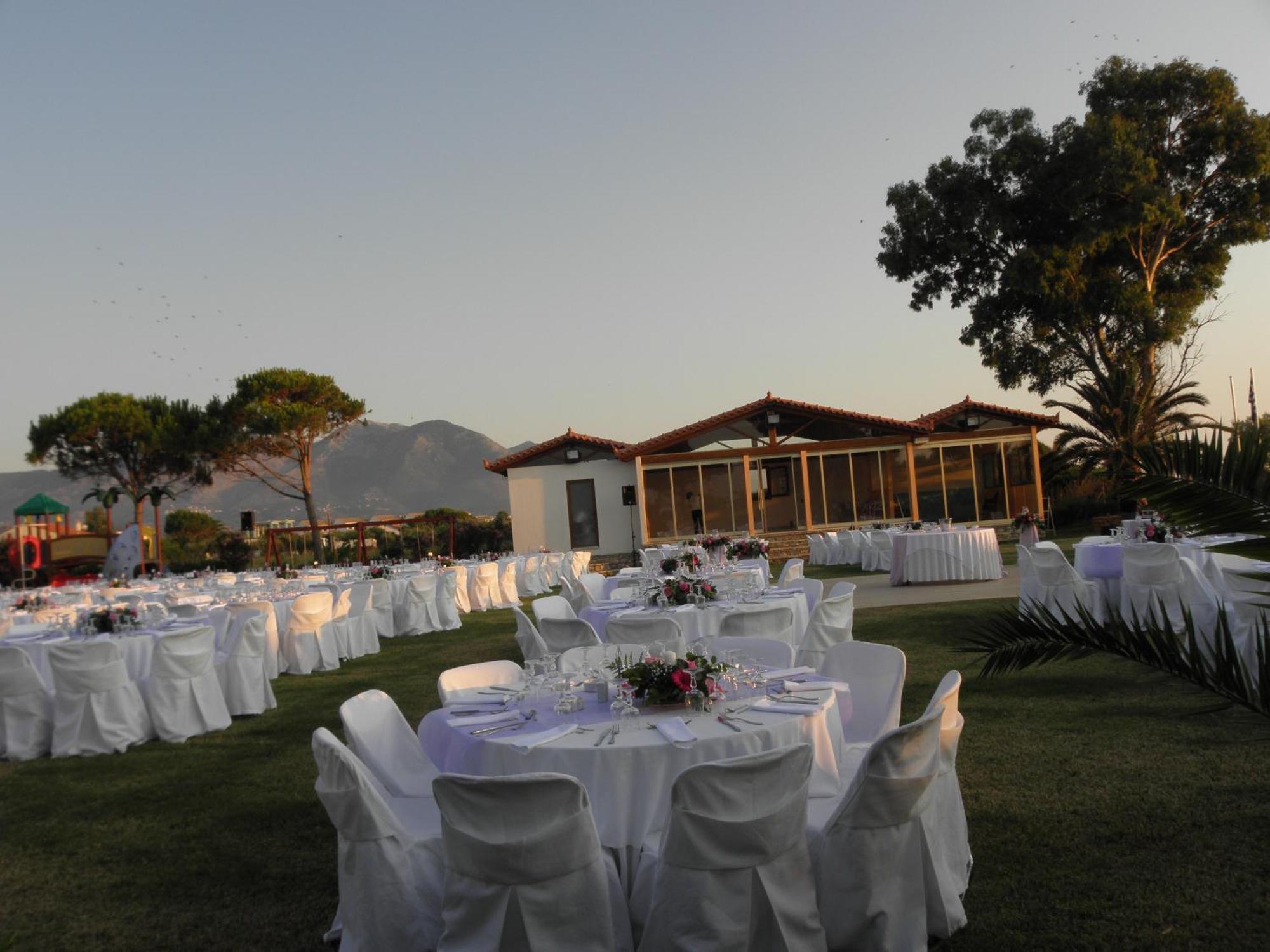Irida Beach Resort Suites 基帕里夏 外观 照片
