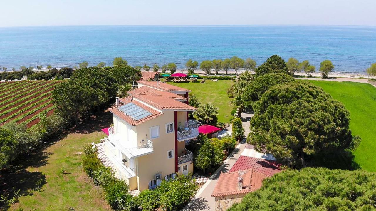 Irida Beach Resort Suites 基帕里夏 外观 照片